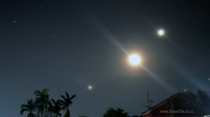 Venus, Bulan dan Jupiter berjejer_Kota Bima 26 Maret 2012