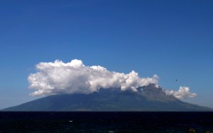 Gunung Sangiang Wera