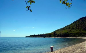 Pantai Ambalawi Wera_hanya sekitar 30-40 menit dari Kota Bima