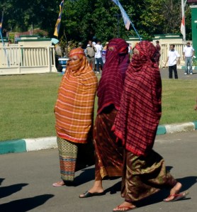 Rimpu _ Kerudung ala Masyarakat Bima